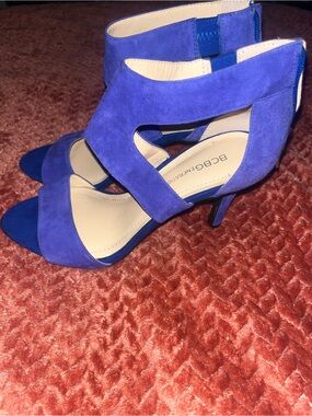 BCBG Royal Blue Suede Cutout Strap Heels. Size 7